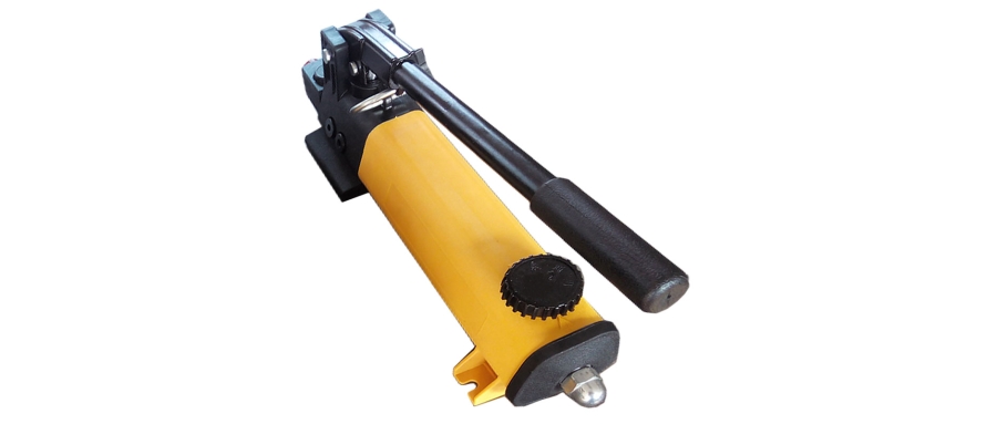 岩石劈裂器与岩石劈裂棒